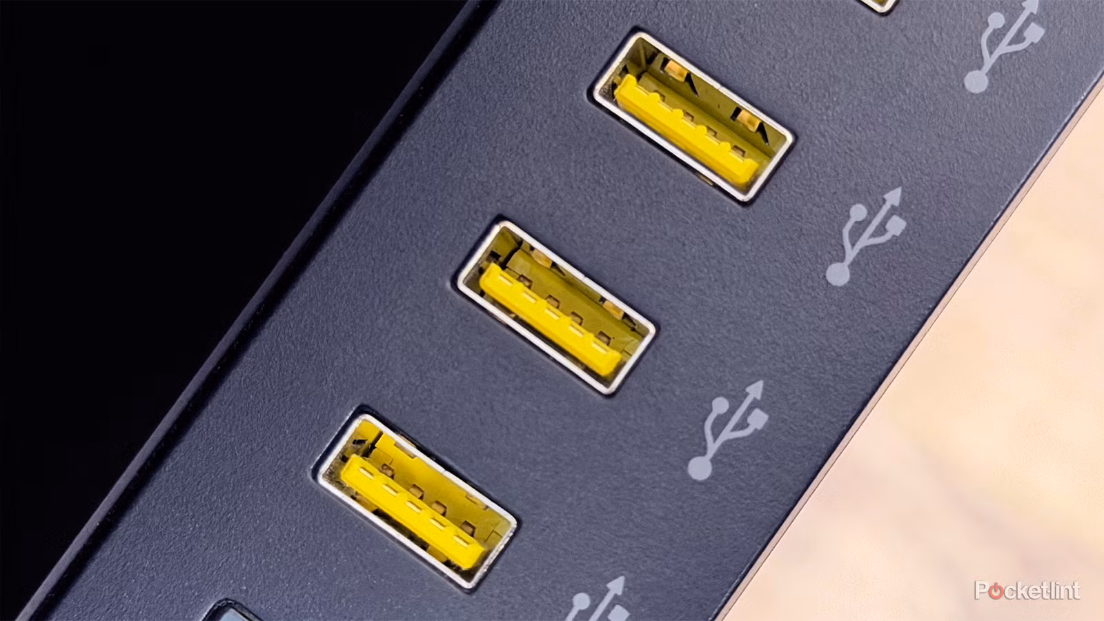 USB Output Port